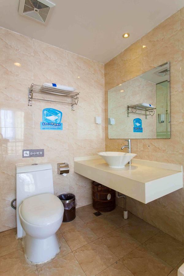 7Days Inn Huaihua Mayang Binhe Road Exterior foto